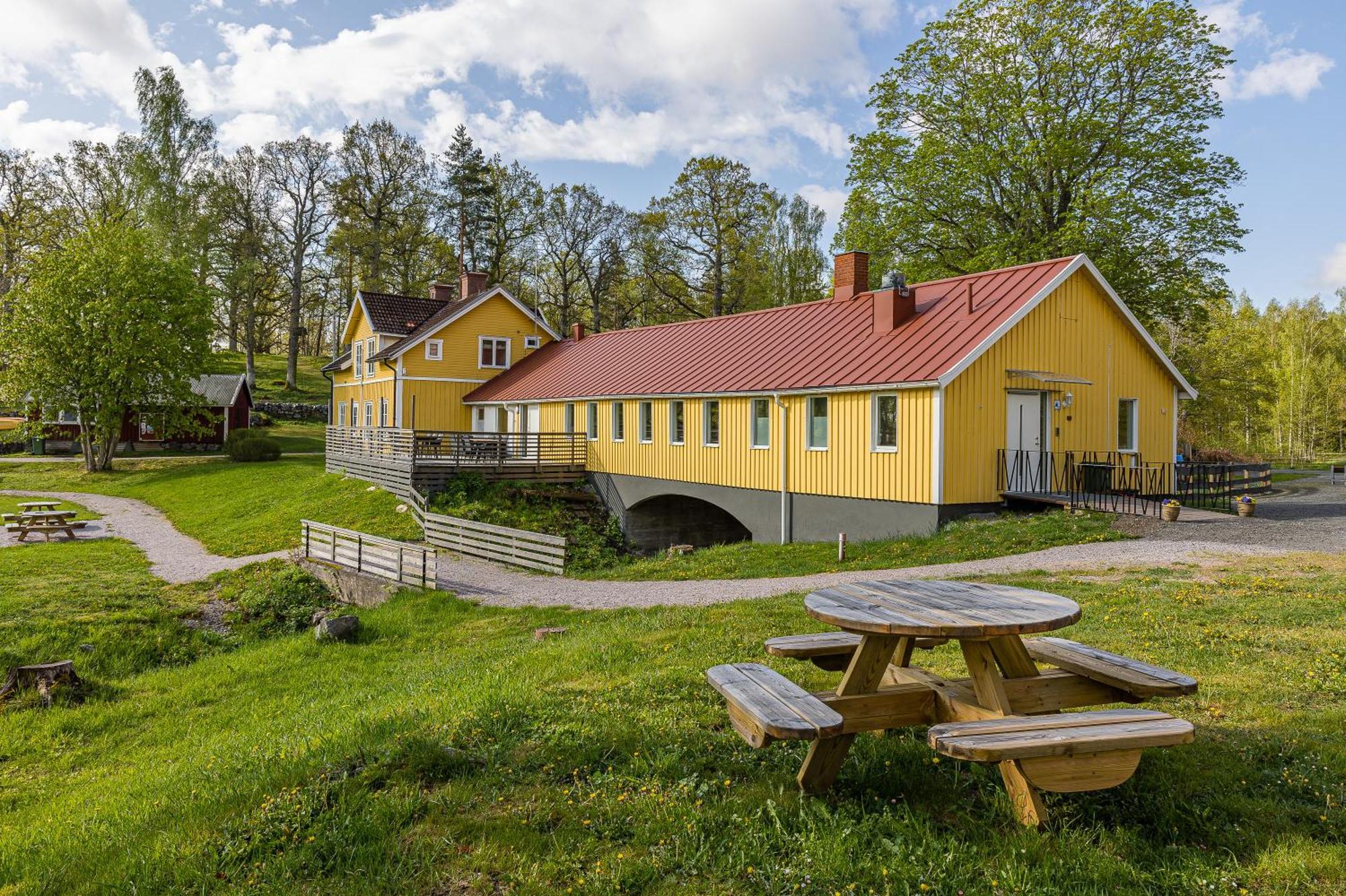 Marsbaecken Hostel Västervik Exterior foto
